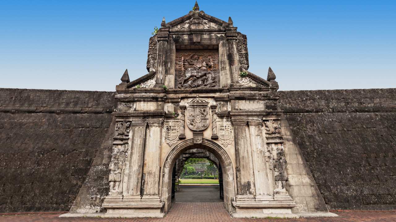 Fort Santiago Intramuros | Guia Del Mar Tours PH